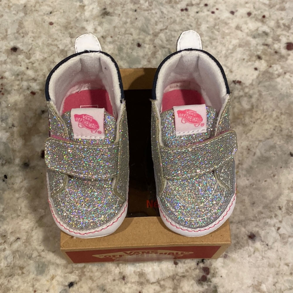 Vans crib sneaker